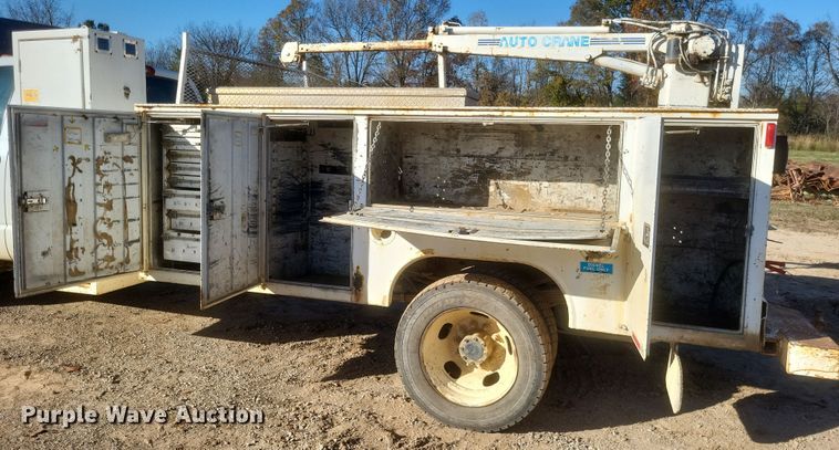 image for item DQ3758 2008 Dodge Ram 5500HD utility / service truck