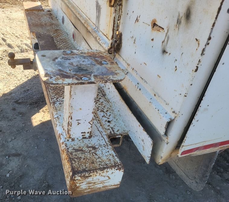 image for item DQ3758 2008 Dodge Ram 5500HD utility / service truck