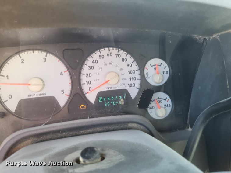 image for item DQ3758 2008 Dodge Ram 5500HD utility / service truck