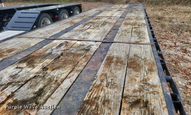 image for item DQ3770 1980 Great Dane Drop drop deck equipment trailer