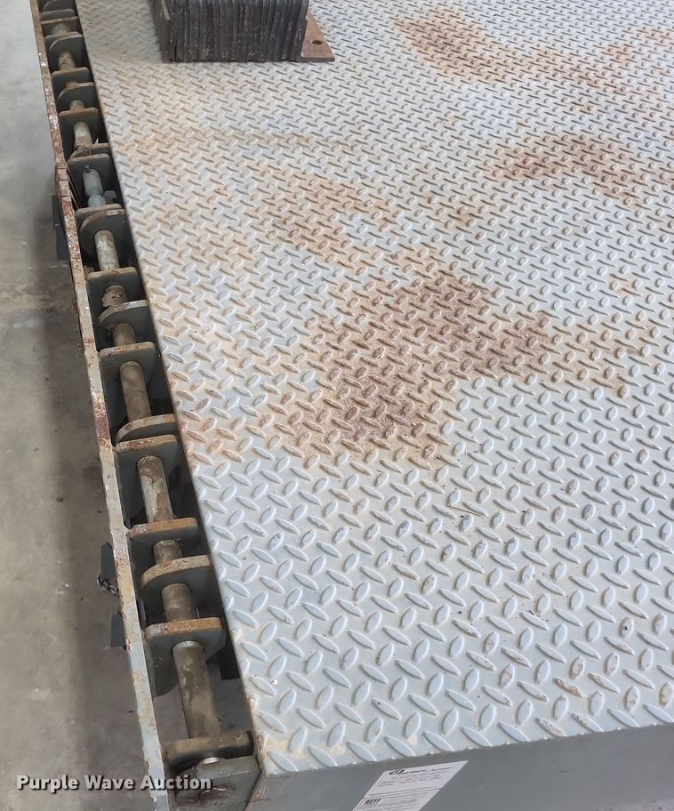 image for item DQ3775 (2) Rite-Hite ML6L6W self leveling dock