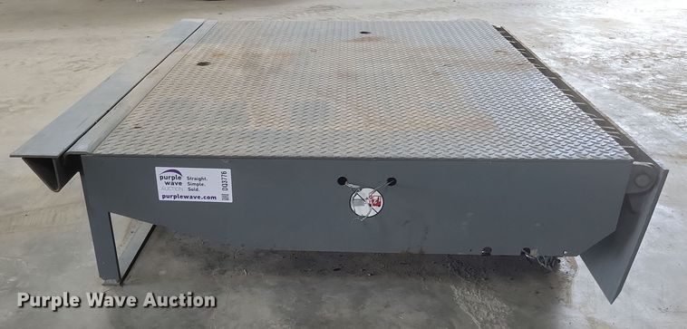 image for item DQ3775 (2) Rite-Hite ML6L6W self leveling dock