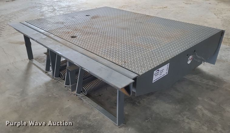 image for item DQ3775 (2) Rite-Hite ML6L6W self leveling dock