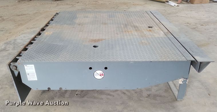 image for item DQ3775 (2) Rite-Hite ML6L6W self leveling dock