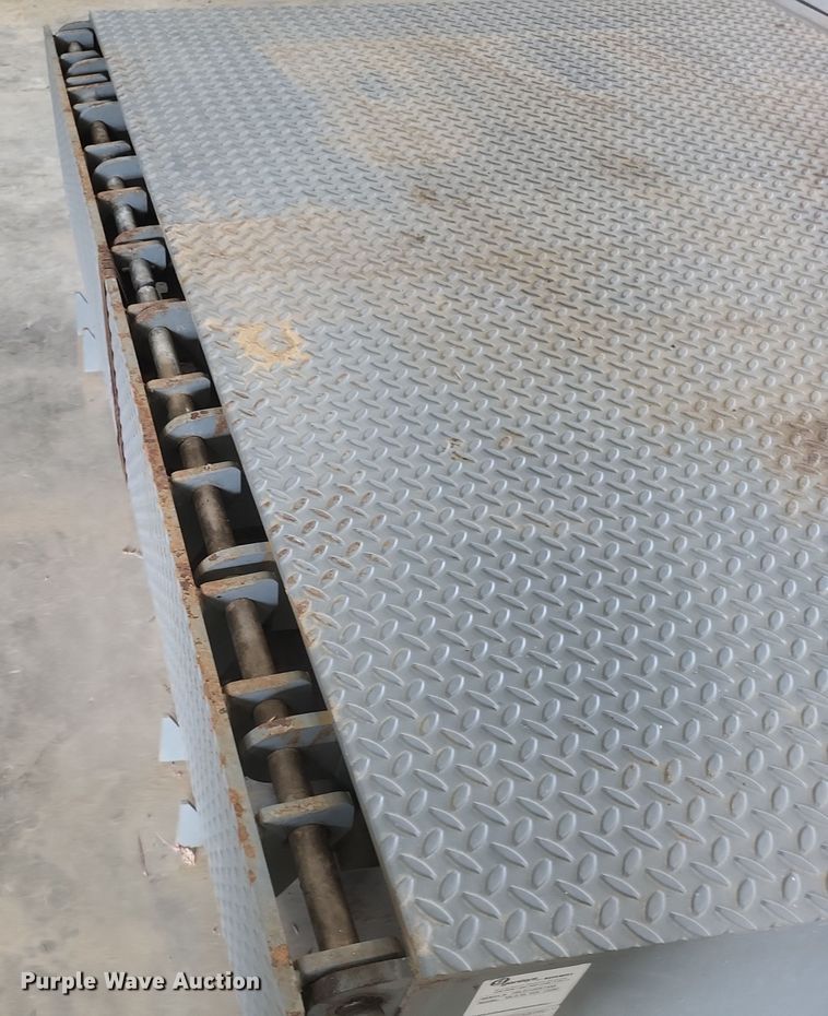 image for item DQ3775 (2) Rite-Hite ML6L6W self leveling dock