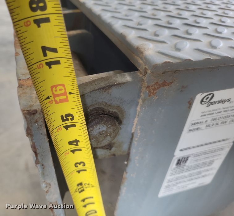 image for item DQ3775 (2) Rite-Hite ML6L6W self leveling dock