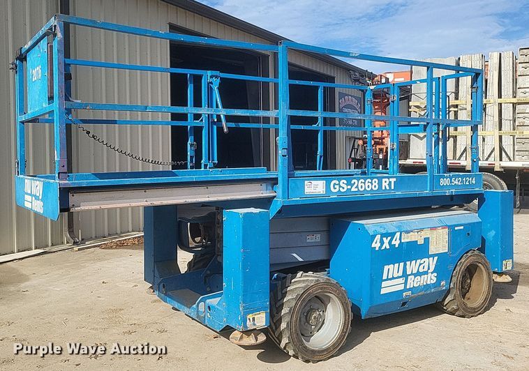 image for item DQ3784 2008 Genie GS-2668 RT scissor lift