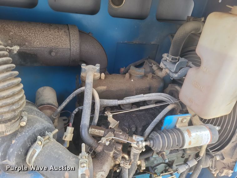 image for item DQ3784 2008 Genie GS-2668 RT scissor lift