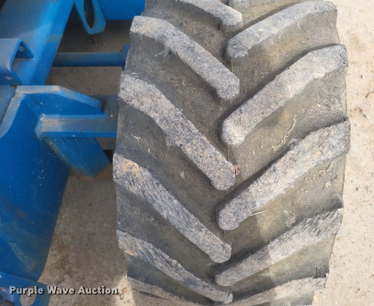 image for item DQ3784 2008 Genie GS-2668 RT scissor lift