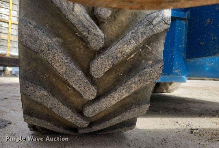 image for item DQ3784 2008 Genie GS-2668 RT scissor lift