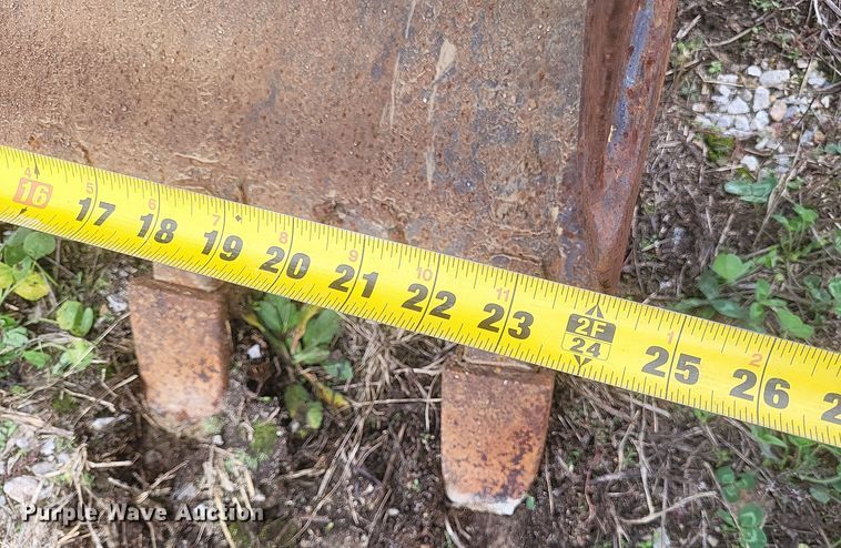 image for item DQ3804 1977 Massey Ferguson  30B industrial tractor