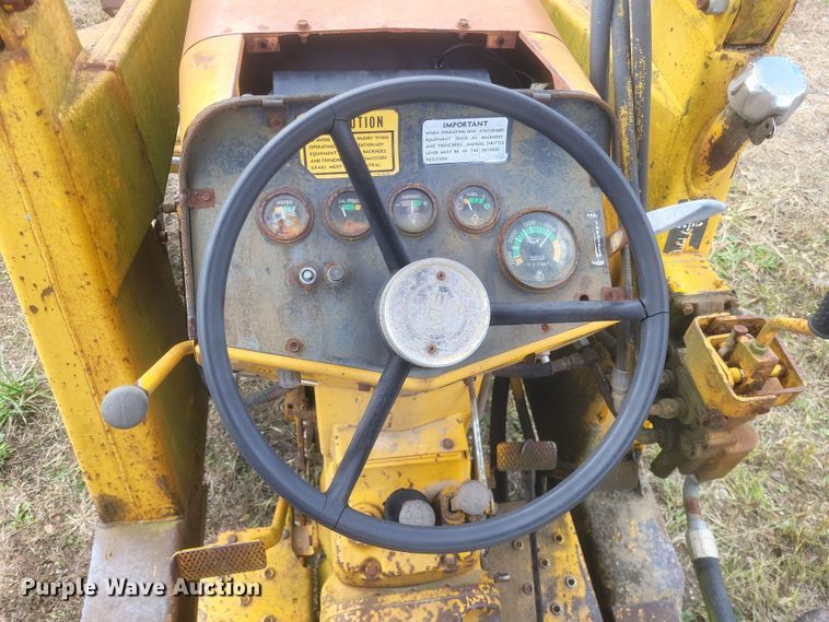 image for item DQ3804 1977 Massey Ferguson  30B industrial tractor