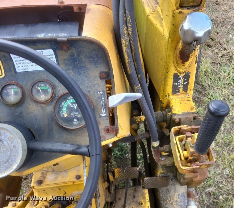 image for item DQ3804 1977 Massey Ferguson  30B industrial tractor