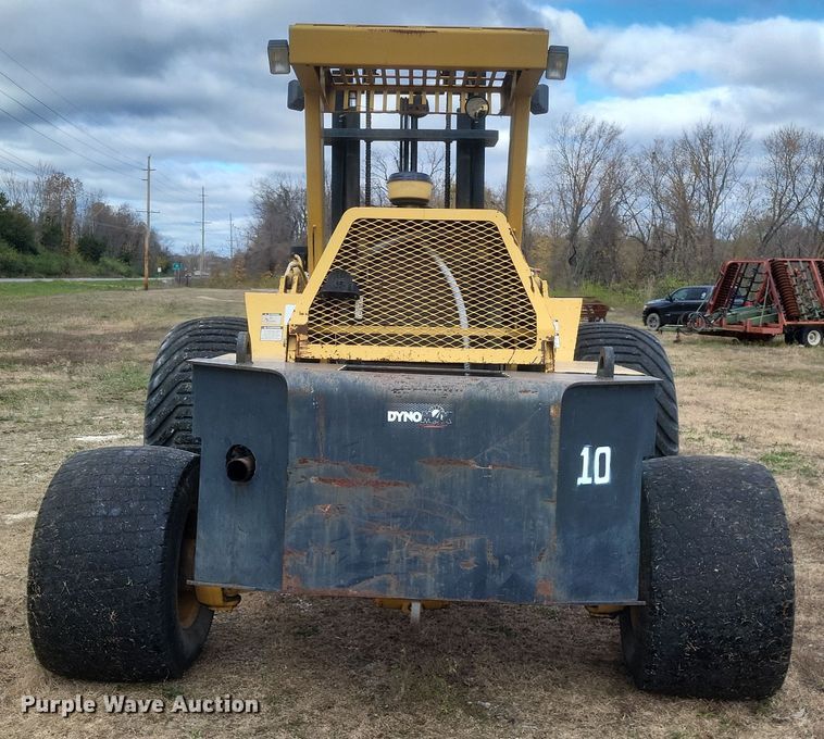 image for item DQ3805 2003 Master Craft MC06685 forklift