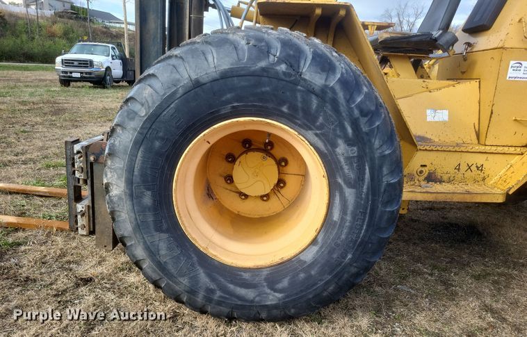 image for item DQ3805 2003 Master Craft MC06685 forklift