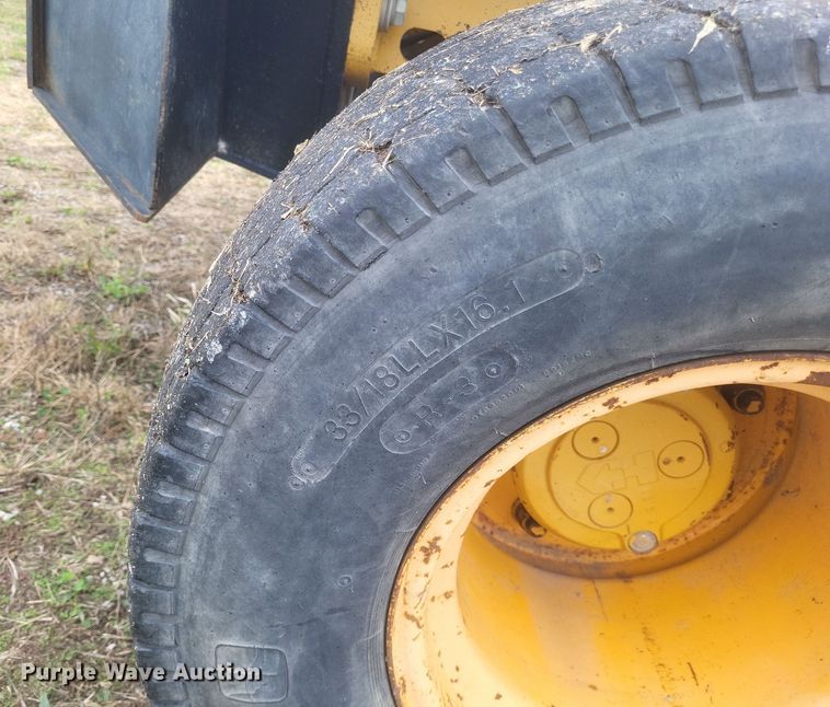 image for item DQ3805 2003 Master Craft MC06685 forklift