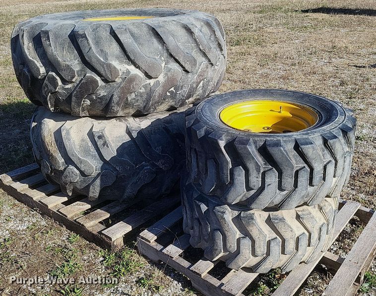 image for item DQ3805 2003 Master Craft MC06685 forklift