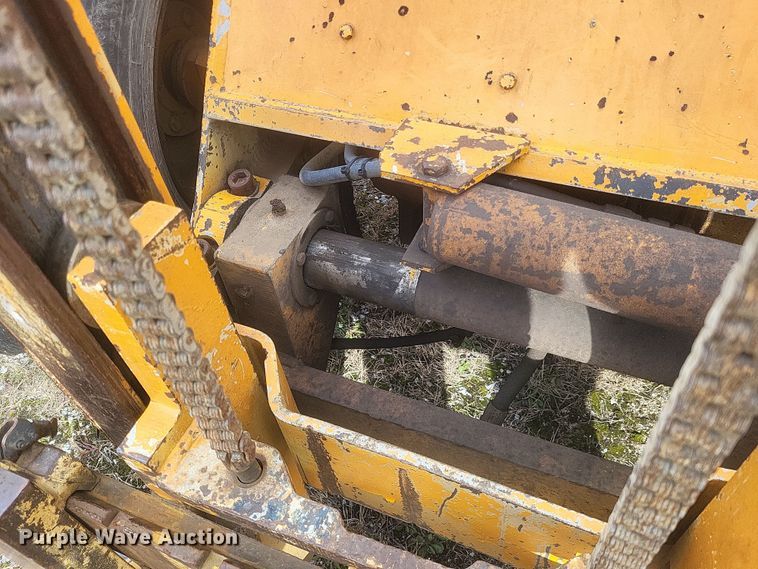 image for item DQ3808 1988 Master Craft MC-643-8 forklift