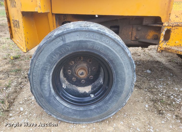 image for item DQ3808 1988 Master Craft MC-643-8 forklift