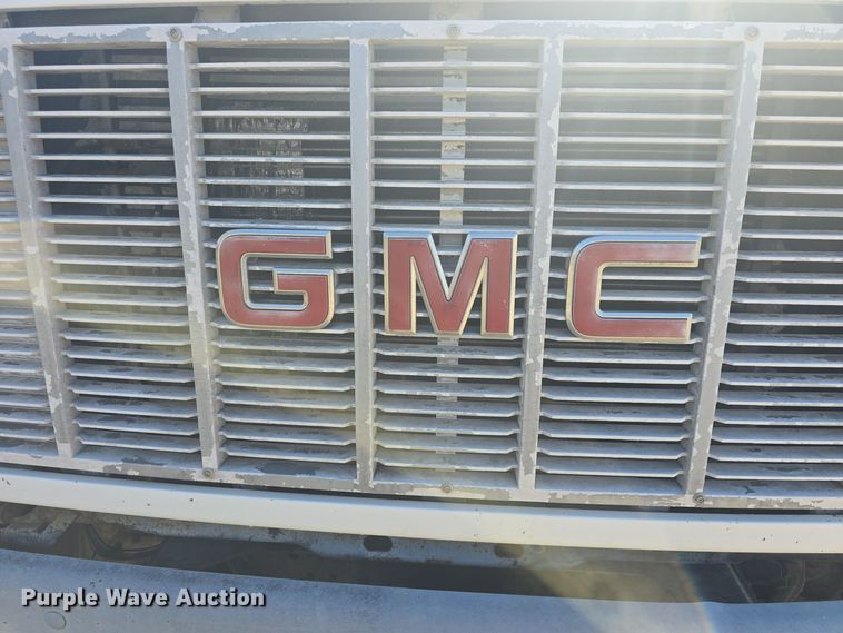 image for item DQ5309 1991 GMC Topkick C6500 dump truck