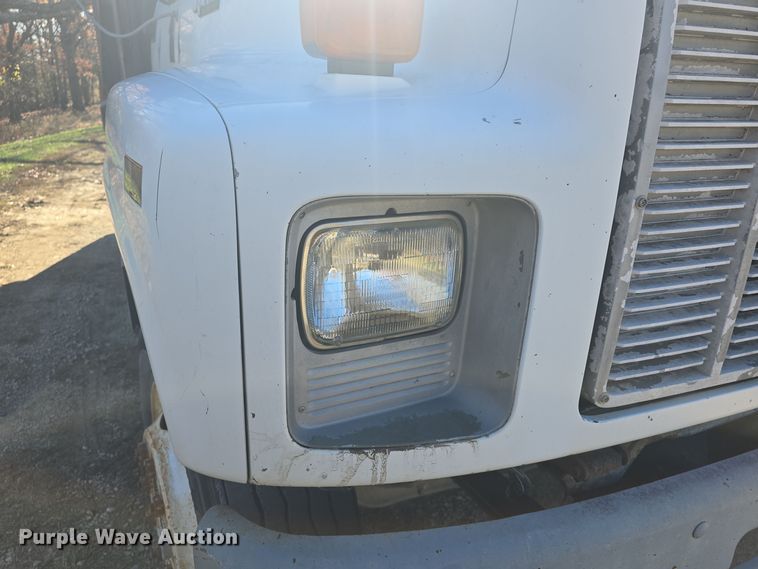 image for item DQ5309 1991 GMC Topkick C6500 dump truck