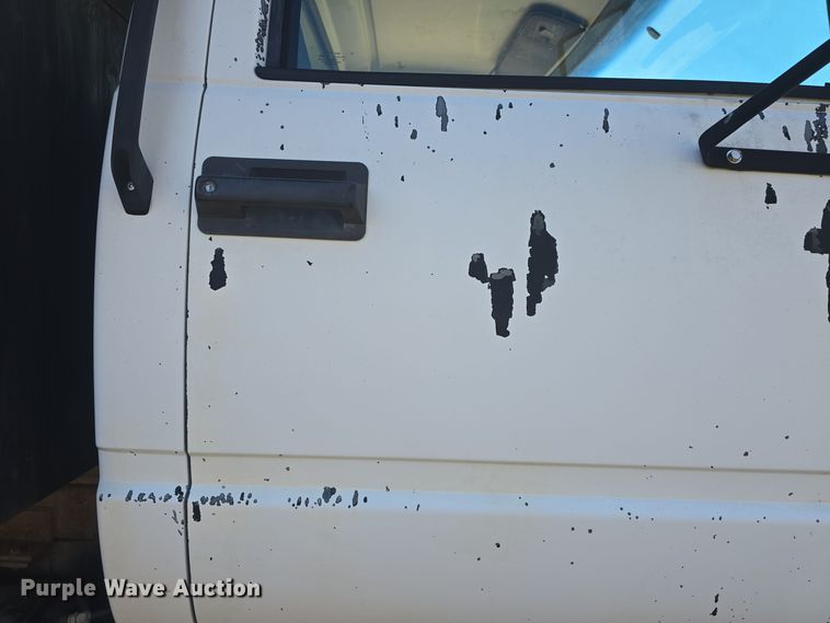 image for item DQ5309 1991 GMC Topkick C6500 dump truck