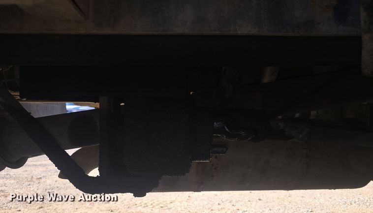 image for item DQ5309 1991 GMC Topkick C6500 dump truck