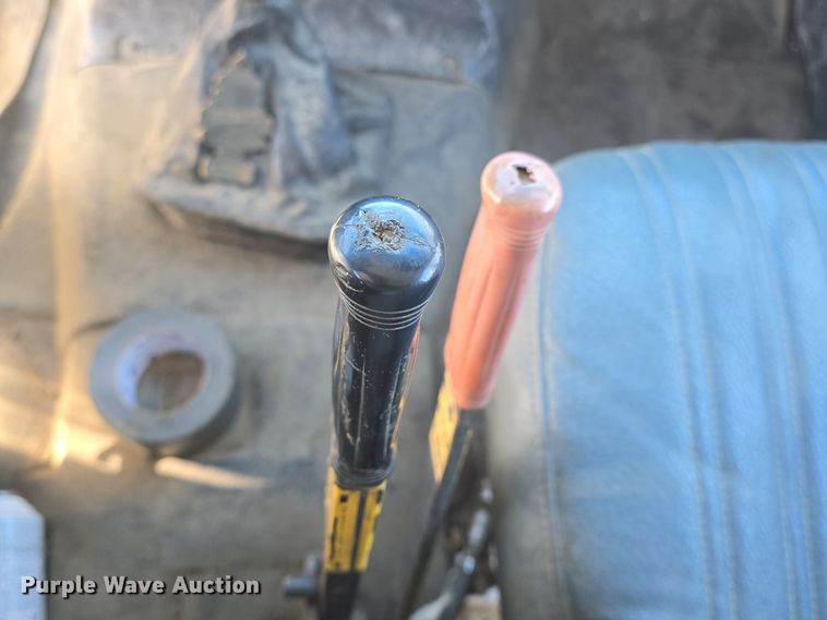 image for item DQ5309 1991 GMC Topkick C6500 dump truck