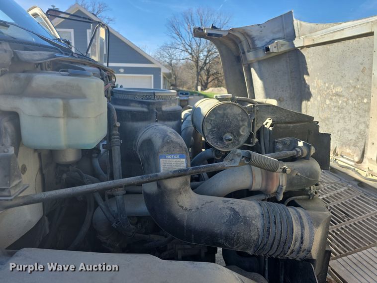 image for item DQ5309 1991 GMC Topkick C6500 dump truck