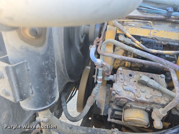 image for item DQ5309 1991 GMC Topkick C6500 dump truck