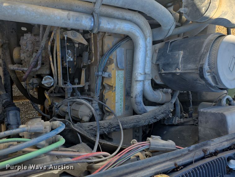 image for item DQ5309 1991 GMC Topkick C6500 dump truck