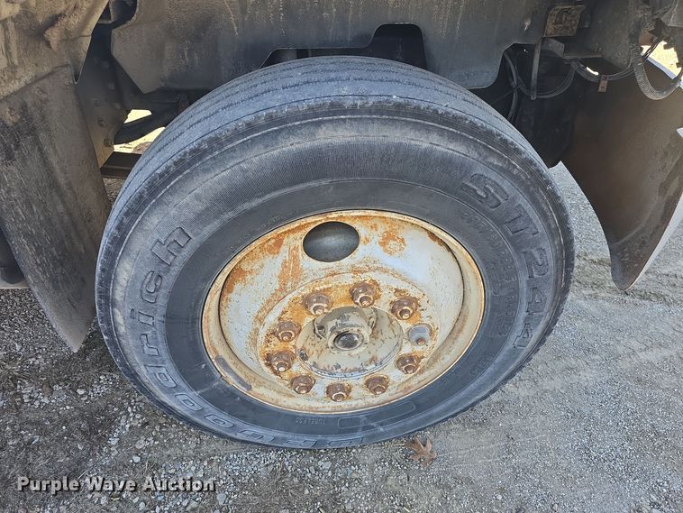 image for item DQ5309 1991 GMC Topkick C6500 dump truck