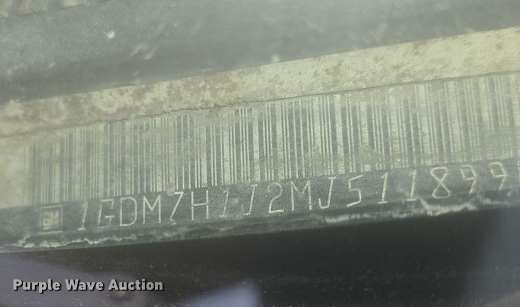 image for item DQ5309 1991 GMC Topkick C6500 dump truck