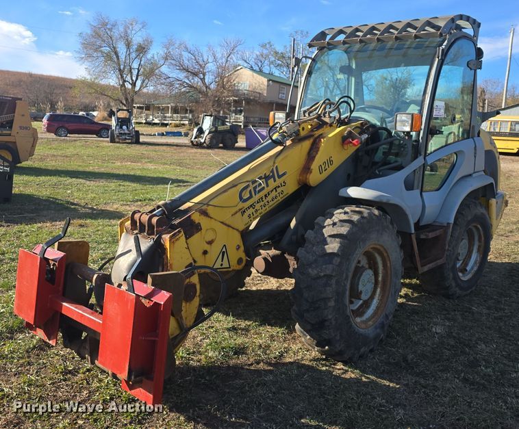 image for item DQ5316 2006 Gehl 480T telehandler