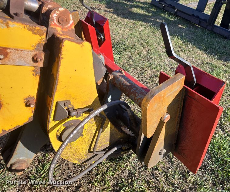 image for item DQ5316 2006 Gehl 480T telehandler