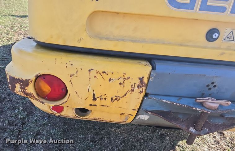 image for item DQ5316 2006 Gehl 480T telehandler