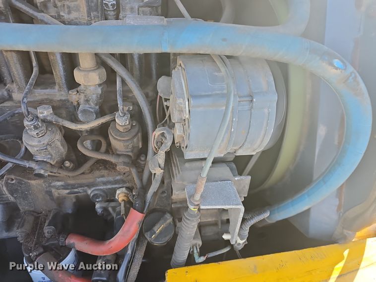 image for item DQ5316 2006 Gehl 480T telehandler