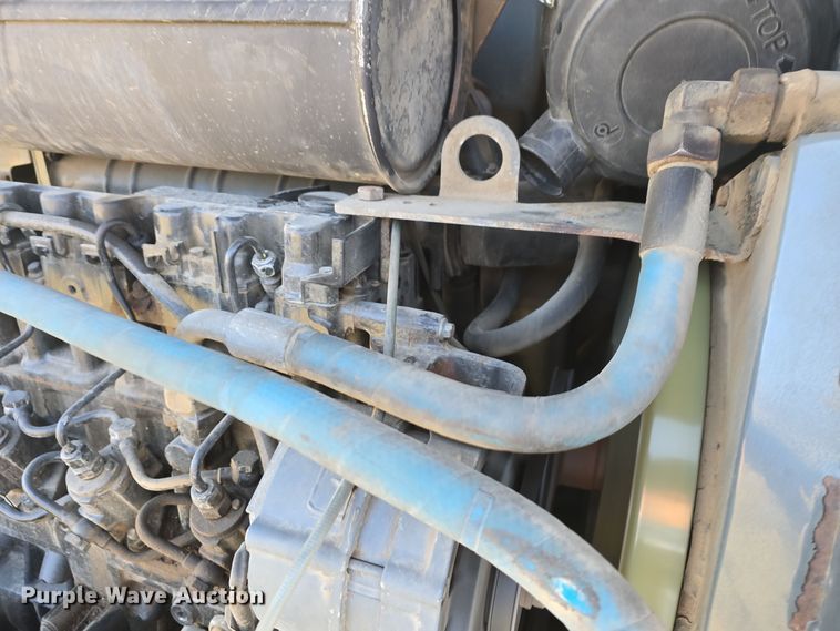 image for item DQ5316 2006 Gehl 480T telehandler