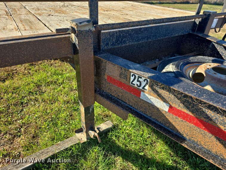 image for item DQ5346 2009 Buck Dandy equipment trailer