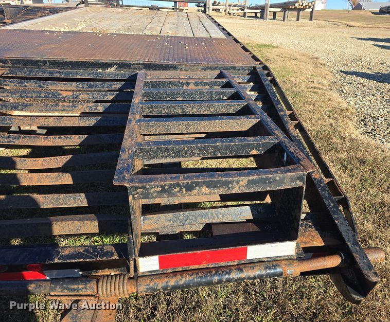 image for item DQ5346 2009 Buck Dandy equipment trailer