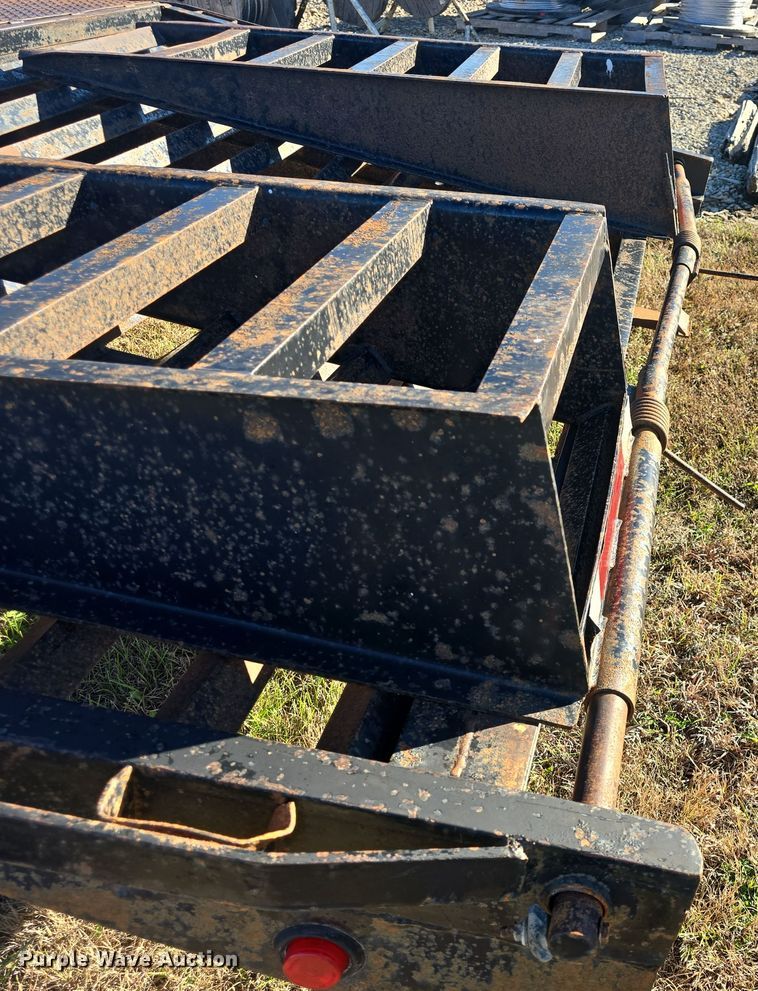 image for item DQ5346 2009 Buck Dandy equipment trailer