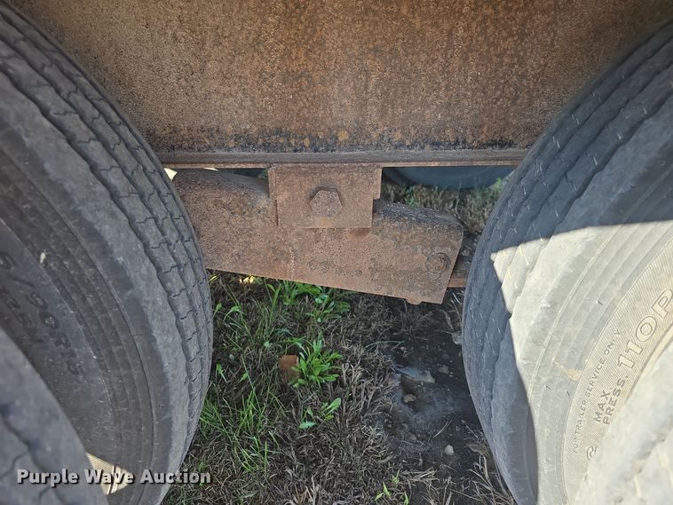 image for item DQ5346 2009 Buck Dandy equipment trailer