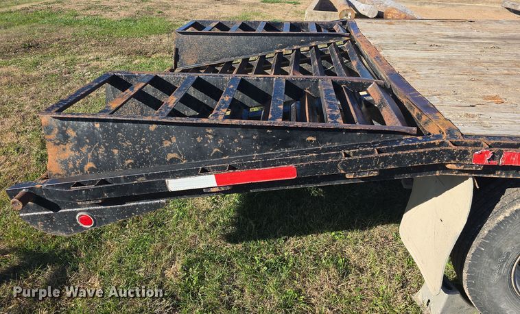 image for item DQ5347 2009 Buck Dandy equipment trailer