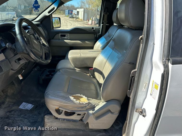 image for item DS3155 2010 Ford F150 SuperCab pickup truck