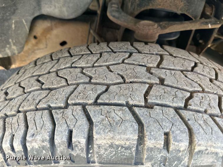 image for item DS3155 2010 Ford F150 SuperCab pickup truck