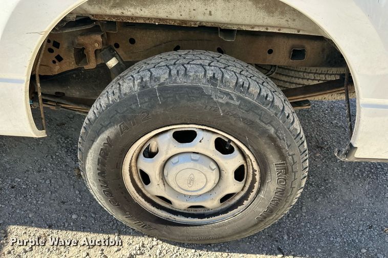 image for item DS3155 2010 Ford F150 SuperCab pickup truck