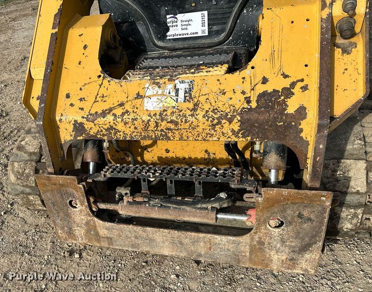 image for item DS3157 2015 Caterpillar 289D tracked skid steer loader