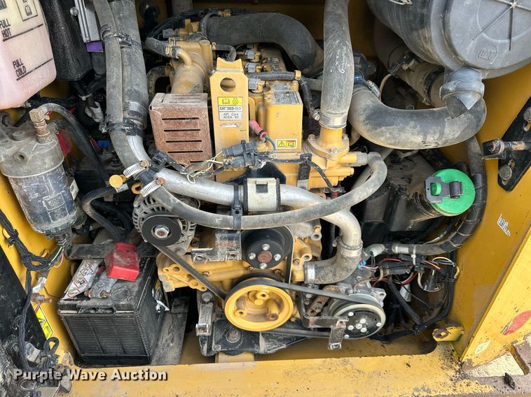 image for item DS3157 2015 Caterpillar 289D tracked skid steer loader