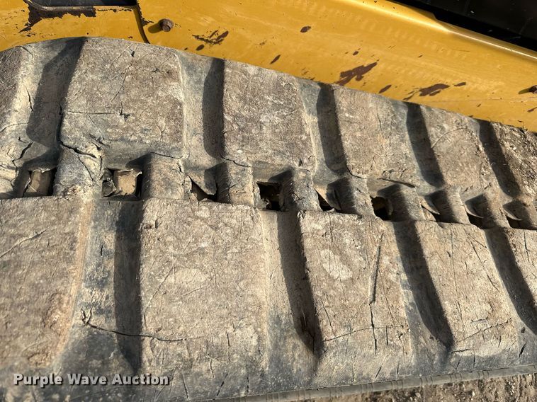 image for item DS3157 2015 Caterpillar 289D tracked skid steer loader