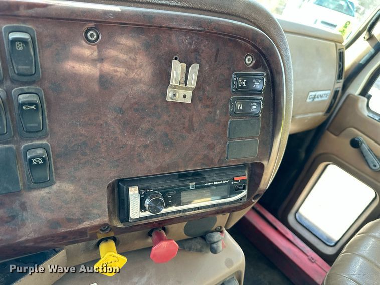 image for item DS3160 2007 Mack CV713 dump truck